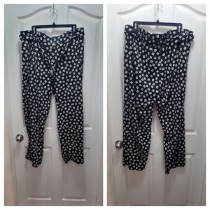 NWT Size 1x pants